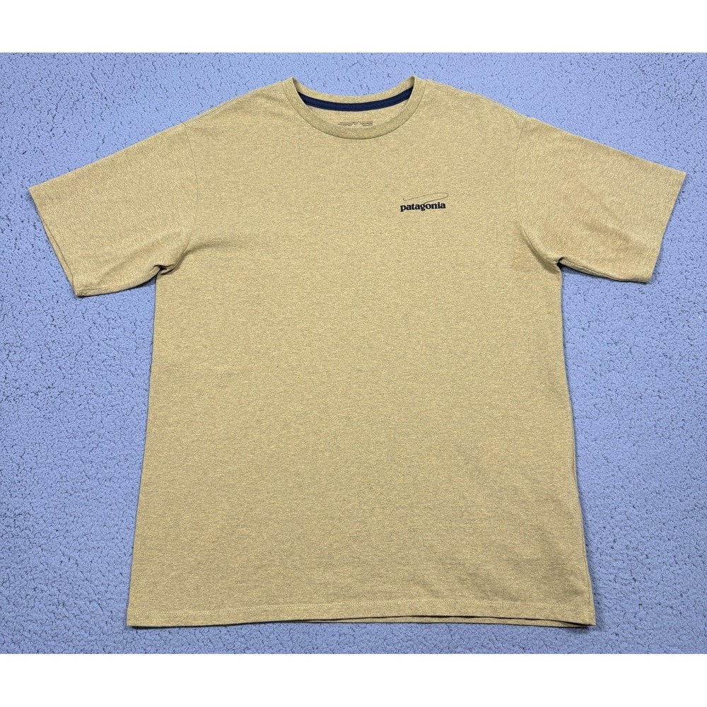Patagonia‎ Shirt Mens Small Beige Responsibili-Tee Logo Graphic Tagless Tee